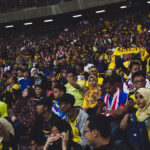 O‘zbekiston futbolchilari Urugvayga qarshi o‘rtoqlik uchrashuvida gol urishga urinishmoqda